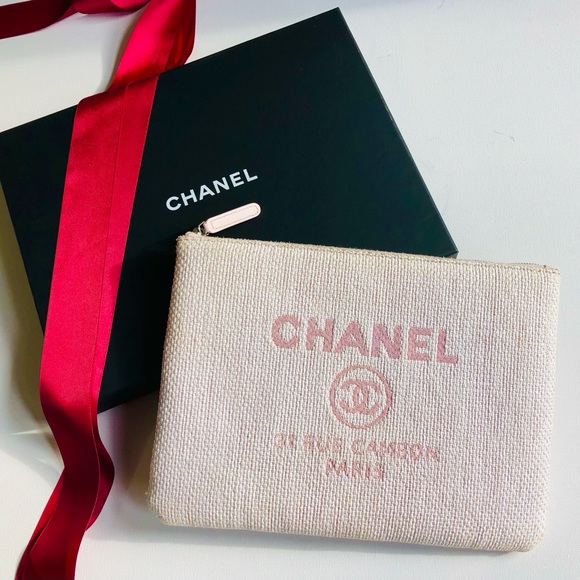 Chanel ✨ Raffia Deauville O Case Clutch Pouch Interlocking CC Box COA Authentic - Picture 1 of 11
